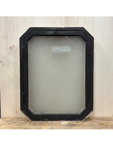 Fönster, octagon 900x700 - Badrumsfönster