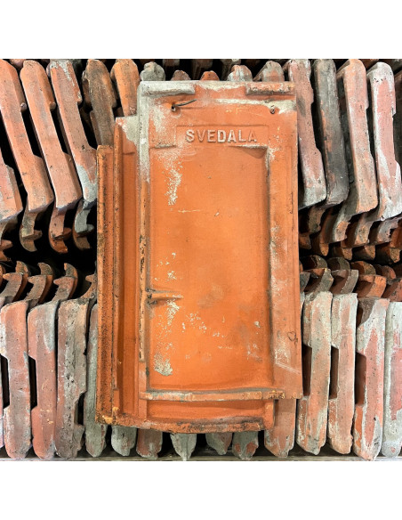 Takpanna, Svedala, Enkupig - Röd