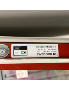 Säkerhetsdörr 900x2100 H - Röd 2