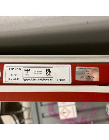 Säkerhetsdörr 900x2100 H - Röd