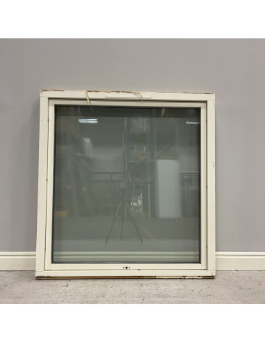 Fönster 1400x1300, pivå - vit