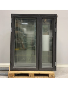 Fönster 1300x1600 - grå