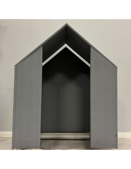 Samtalsbås "Half a Hut" - Götessons