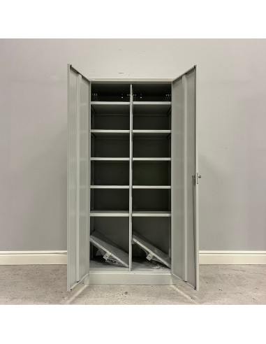 Plåtskåp 800x500 H1800