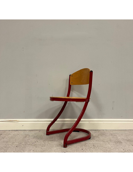 Stapelbar stol - Röd